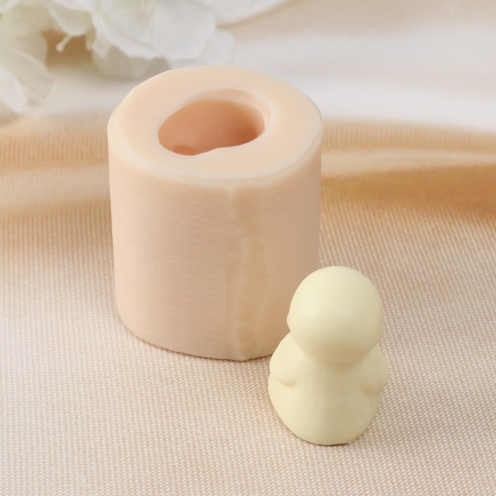 Молд силиконовый "Маленький Будда 2" 2,5х2,5х4 см