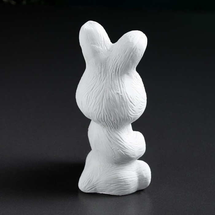 Фигура для раскраски  Фигура для раскраски "Заяц с морковкой" 13х8х8см