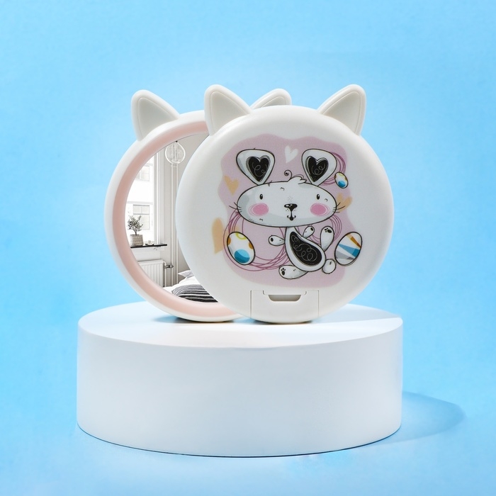 Зеркало карманное «Зверюшки», d = 5,5 см, цвет белый Зеркало карманное «Зверюшки», d = 5,5 см, цвет белый