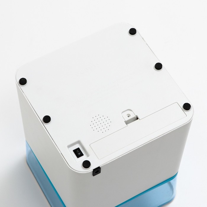 Умная автокормушка, контейнер 4,5 л, функция записи голоса, с функцией управления с пульта Умная автокормушка, контейнер 4,5 л, функция записи голоса, с функцией управления с пульта