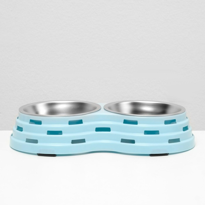 Миска металлическая двойная на пластиковом основании 2 х 160 мл, 25 х 14 х 5 см, голубая Миска металлическая двойная на пластиковом основании 2 х 160 мл, 25 х 14 х 5 см, голубая