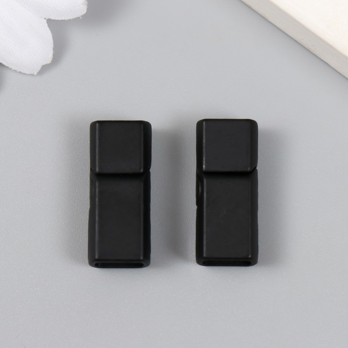 Застёжка магнитная металл чёрная матовая 0,7х2,3х0.9 см (набор 2 половинки) Застёжка магнитная металл чёрная матовая 0,7х2,3х0.9 см (набор 2 половинки)