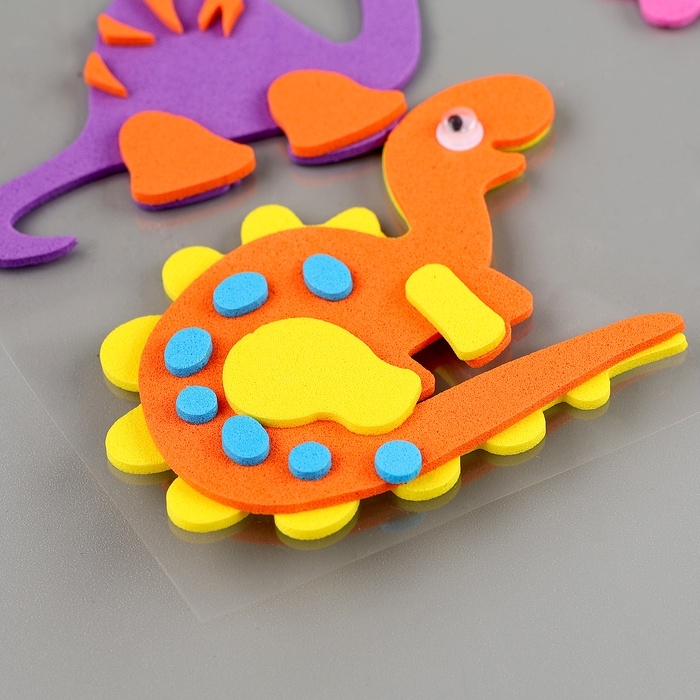 Набор наклеек из EVA  Набор наклеек из EVA "Динозавры", 8 шт