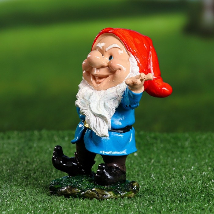 Садовая фигура  Садовая фигура "Гном руки в разные стороны" 13х10х17см