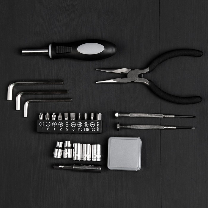 Набор инструментов в колесе «Только вперед», 24 предмета Набор инструментов в колесе «Только вперед», 24 предмета