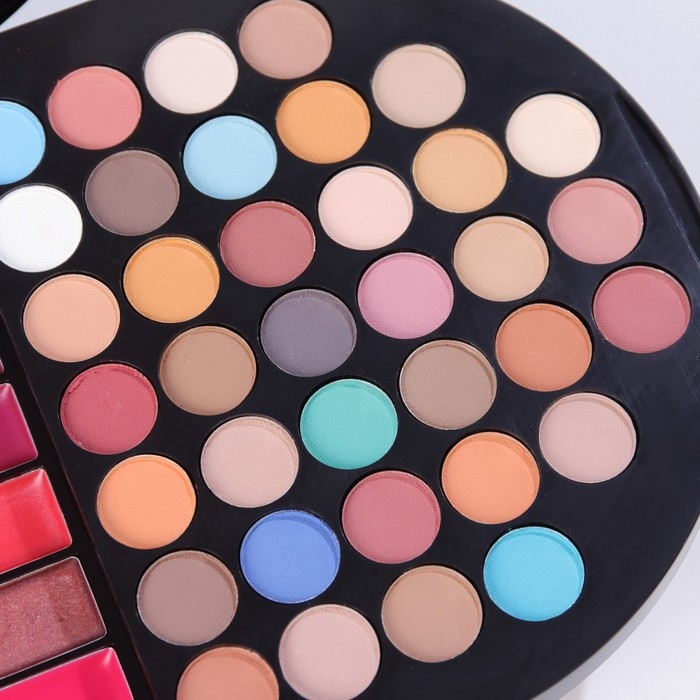 Набор профессиональной косметики"Miss Young" №14