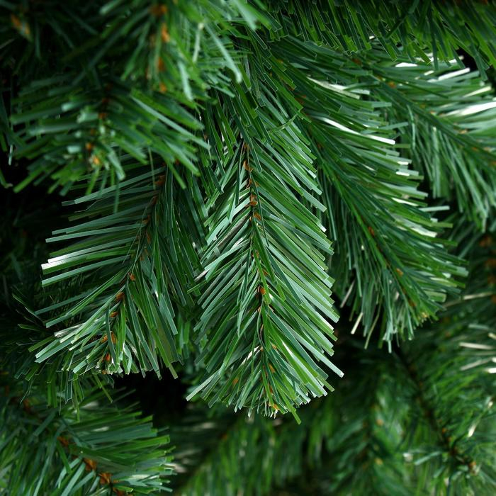 Ель голубая 180 см, d нижнего яруса 105 см, 694 ветки Ель голубая 180 см, d нижнего яруса 105 см, 694 ветки