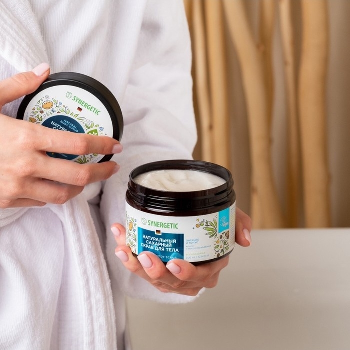 Скраб для тела SYNERGETIC питание и тонус, сахарный, натуральный, с ароматом кокоса и маслом макадамии, 300 мл