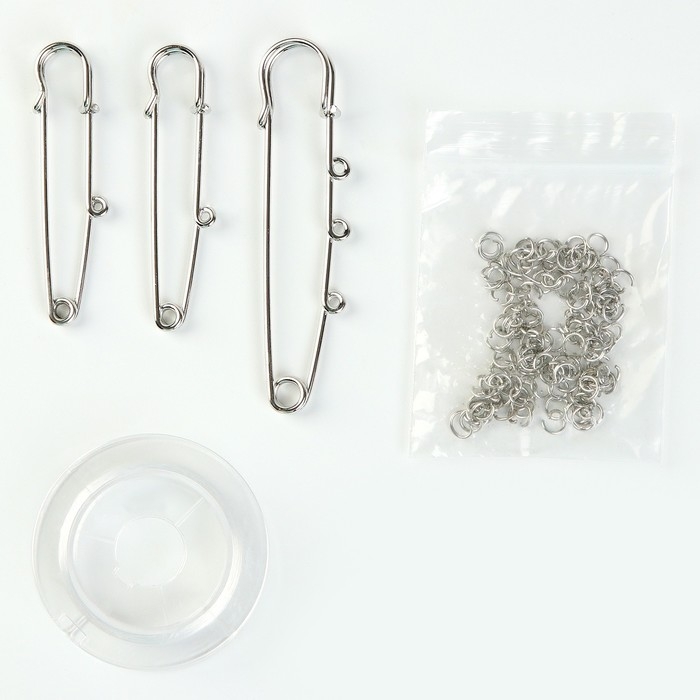 Набор для творчества «Новогоднее украшение из бисера» Набор для творчества «Новогоднее украшение из бисера»