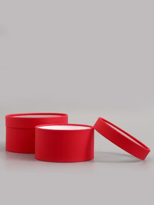 Набор подарочных коробок 2 в 1 круглых, красная, с окном, 21&times;11 - 18&times;10 см