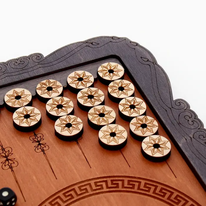 Нарды деревянные резные &laquo;Узор&raquo;, настольная игра, 45&times;45 см