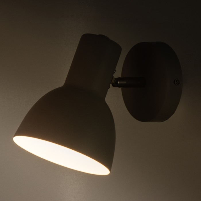 Бра "Севантос" Е27 40Вт белый 16х16х12 см