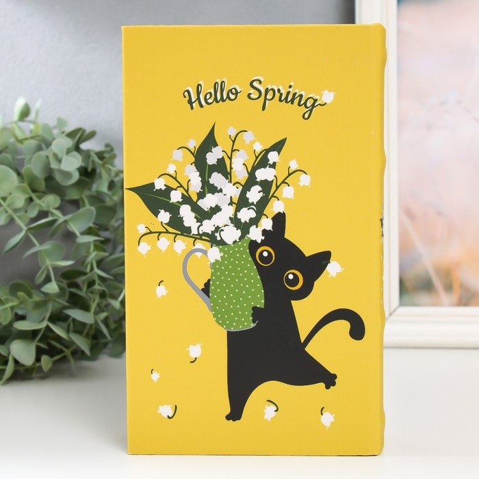 Сейф-книга дерево кожзам Сейф-книга дерево кожзам "Чёрный кот с ландышами в вазе" 21х13х5 см