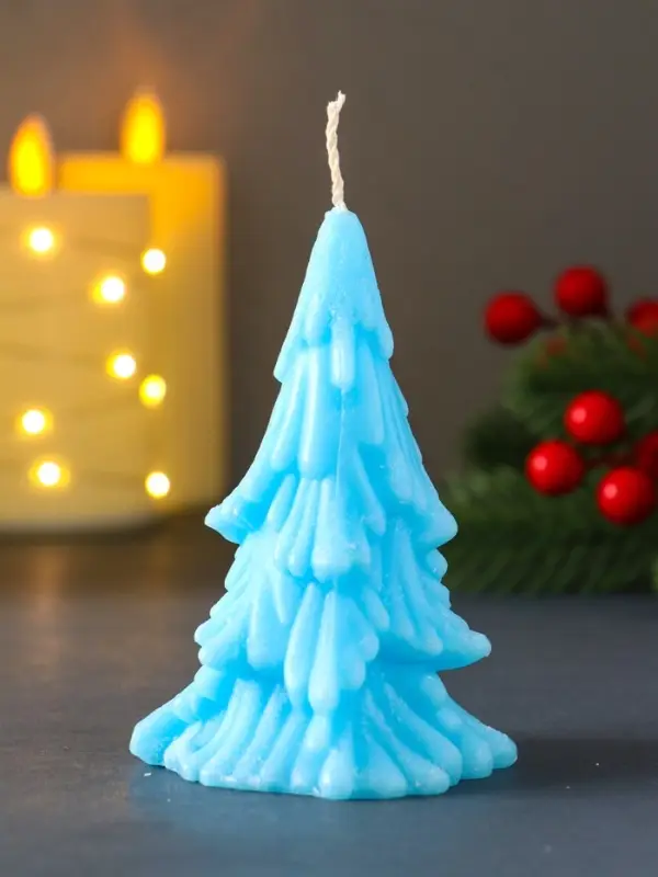 Свеча "Зимняя Ель "70*110 мм, голубая