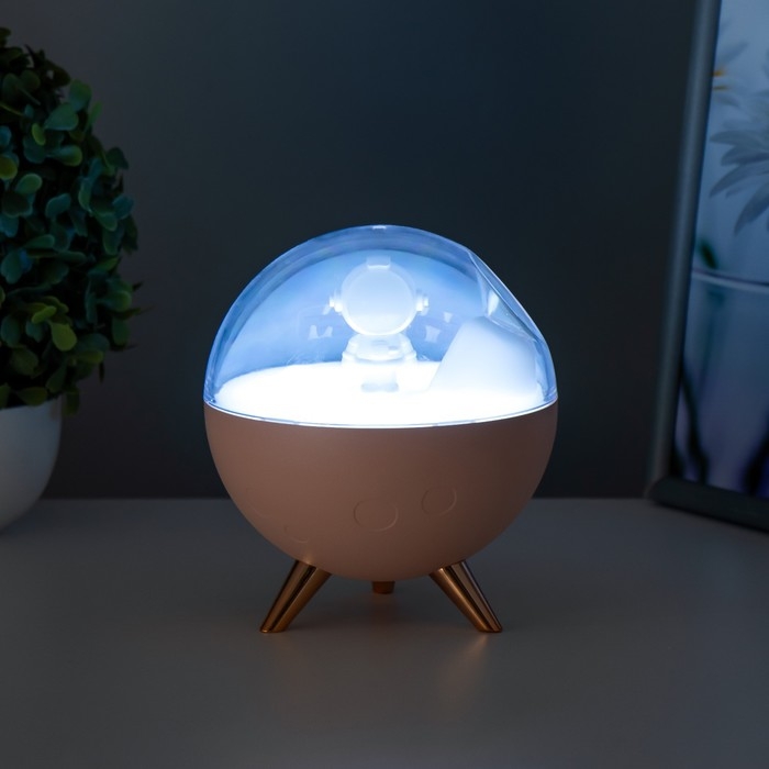 Ночник увлажнитель Ночник увлажнитель "Космонавт" LED USB АКБ 13х13х15,5 см RISALUX