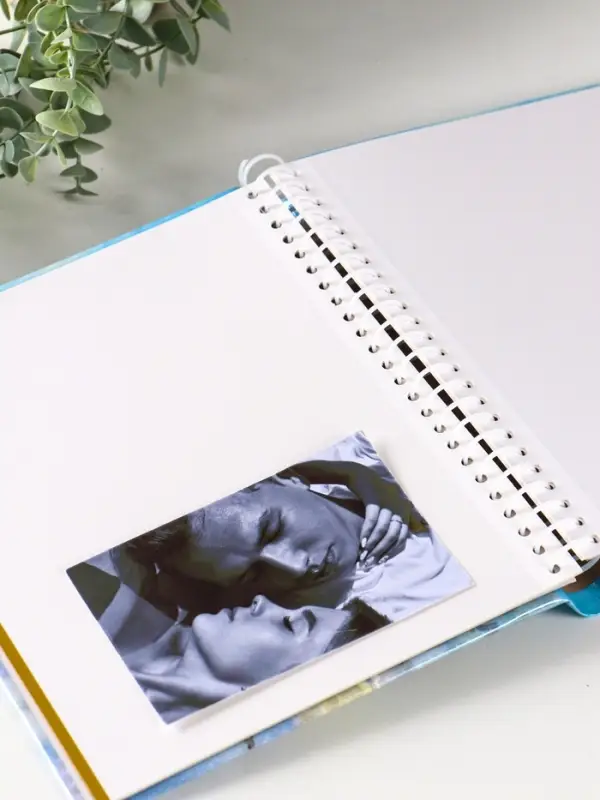 Фотоальбом 10 магнитных листов "Причал" 23X28см, пер-т внутр.спираль, 3D эффект