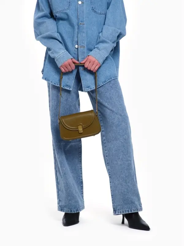 Сумка женская мессенджер TEXTURA на клапане, 23&times;6&times;13 см, хаки