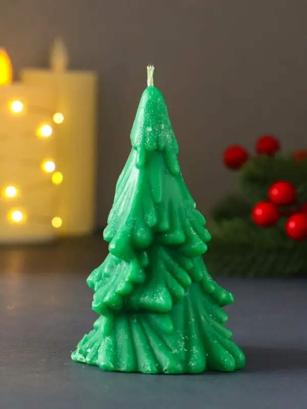 Свеча "Зимняя Ель "70*110 мм, зеленая