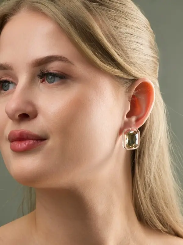 Серьги &laquo;Кристалл&raquo;, прямоугольник грань, цвет прозрачно-золотой