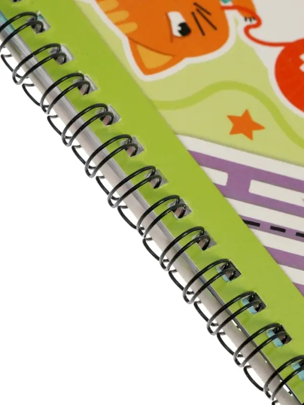 Книга Книга "Многоразовые лабиринты", с маркером