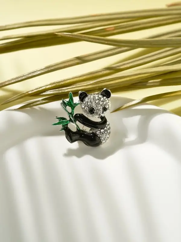 Брошь &laquo;Панда с бамбуком&raquo;, разноцветная в серебре