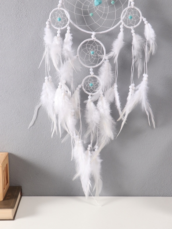 Ловец снов "Оберег с камнем Бирюза" белый 35х66 см