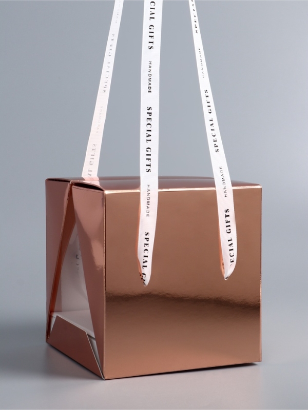 Коробка под бенто-торт с ленточками, ,розовое-золото  , 15,5 х 15,5 х 16 см