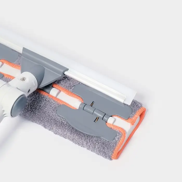 Оконная швабра с креплением на зажимах 28&times;8 см, длина 103-145 см, 2 насадки, 45+180 поворот