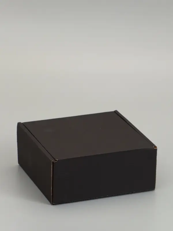 Коробка самосборная, черная, 18 х 18 х 8 см,