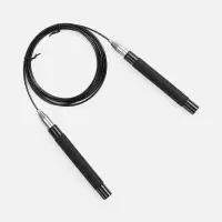 Скоростная скакалка Profi Comfi, черная Скоростная скакалка Profi Comfi, черная