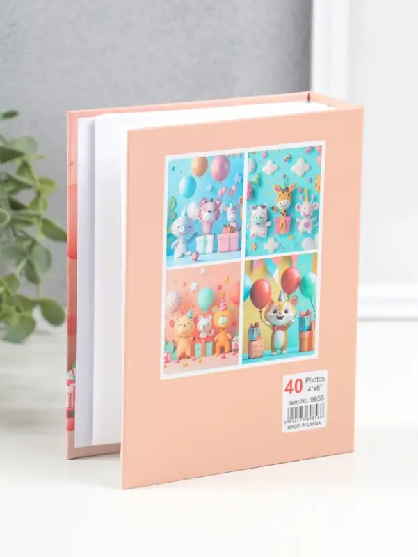 Фотоальбом на 100 фото 10х15 см "Зверята на празднике" 4,5х12,5х16,5 см