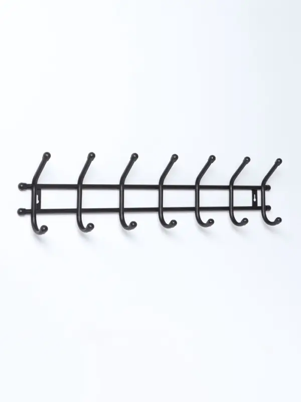 Вешалка настенная &laquo;Уют&raquo;, 7 крючков, 66&times;15&times;8 см, чёрная