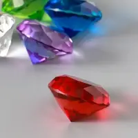 Сувенир стекло "Бриллианты" набор 6 шт d=4 см в коробке 11х8х4 см Сувенир стекло "Бриллианты" набор 6 шт d=4 см в коробке 11х8х4 см