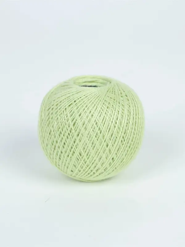 Нитки вязальные "Ирис" 150м/25г 100% мерсеризованный хлопок (4002)