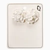 Серьги "Цветок бархатец", цвет белый перламутр Серьги "Цветок бархатец", цвет белый перламутр