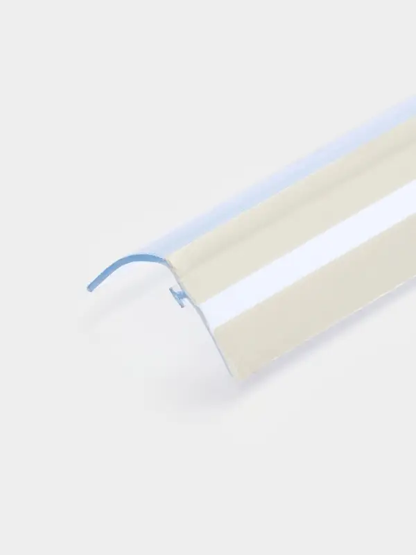 Ограничитель передний пластиковый с Т-профилем, самоклеящаяся основа, 1000&times;32&times;30 мм, прозрачный