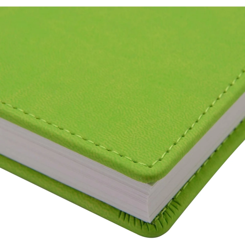 Ежедневник недатированный А5+, 136л, VELVET салатовый  3-115/08