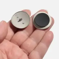 Пуговицы на ножке, металлические, d=27 мм, набор 2 шт., цвет серебряный, чёрный