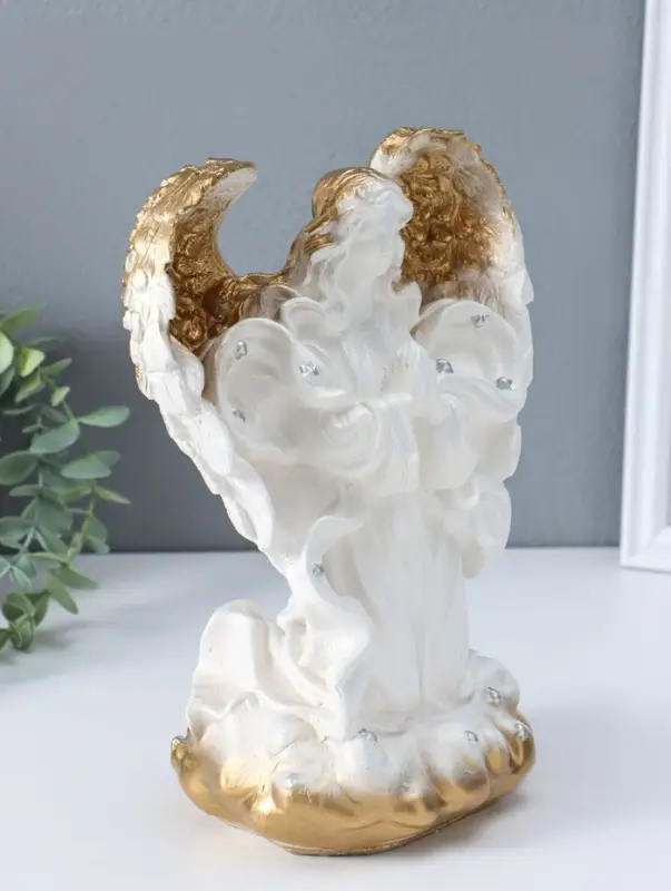 Фигура "Ангелина" белая, 27х14х15 см