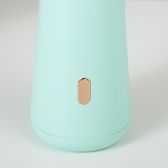 Лампа настольная "Страйк" LED 3 режима 1,5Вт USB зеленый 6,8х6,8х28,5 см RISALUX