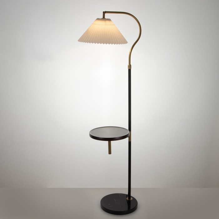 Торшер 19040/1 E27 40Вт черно-золотой 50х30х165 см