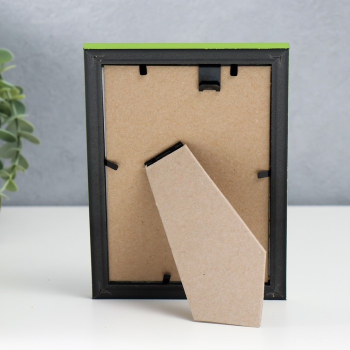 Фоторамка пластик 10х15 см салатовый (130) Фоторамка пластик 10х15 см салатовый (130)