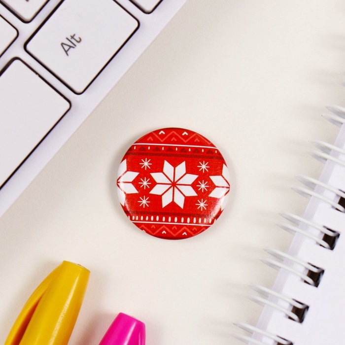 Значки закатные набор 3 шт d=25 мм d=35 мм Значки закатные набор 3 шт d=25 мм d=35 мм "Полярный мишка в свитере" 7х7 см