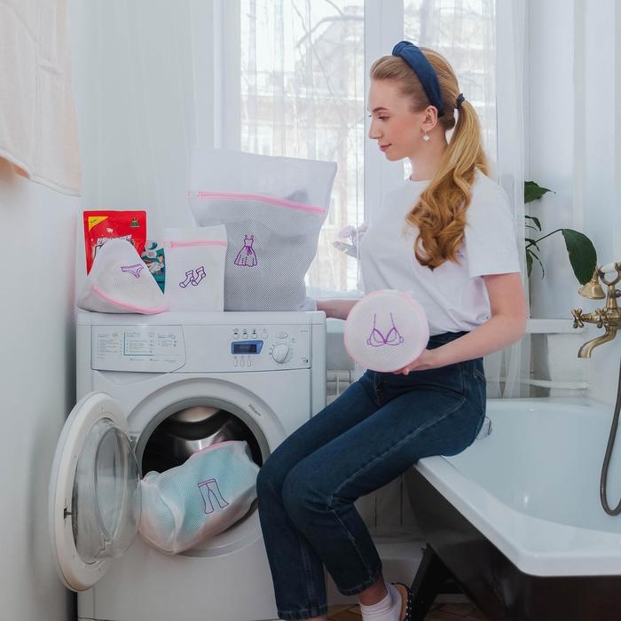 Мешок для стирки нижнего белья Доляна, 20×20×20 см, трёхслойный, крупная сетка, цвет белый