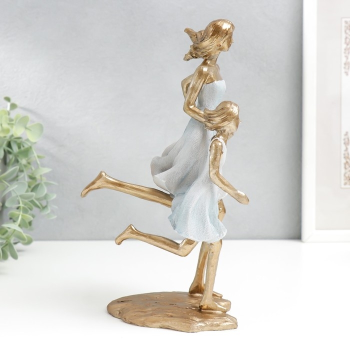 Сувенир полистоун  Сувенир полистоун "Мама и дочь. На встречу ветру" бело-голубой под бронзу 23,5х12х12 см