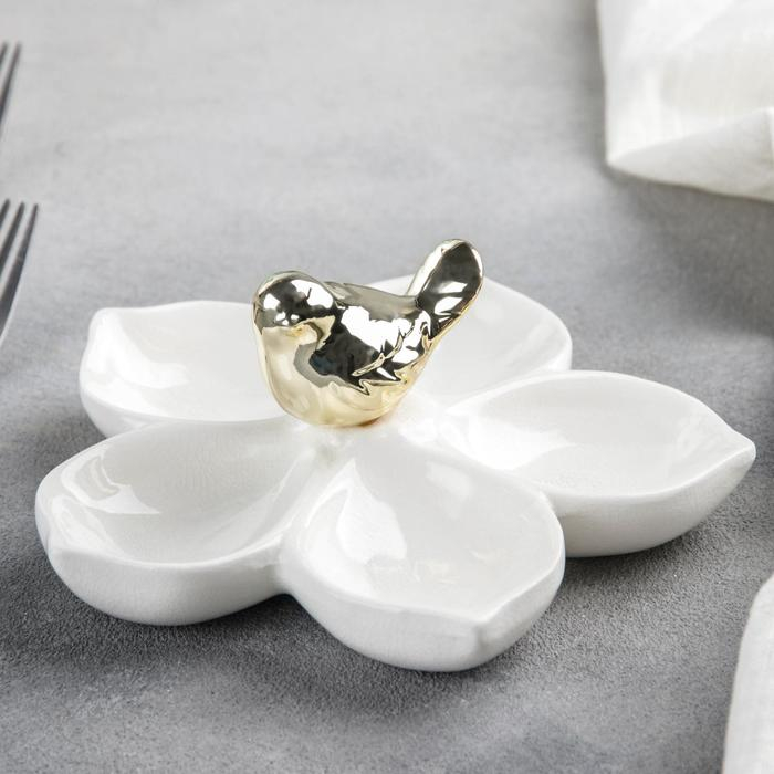 Менажница керамическая 5 ячеек Magistro &laquo;Голубка&raquo;, 15,5&times;6,5, цвет белый с золотом