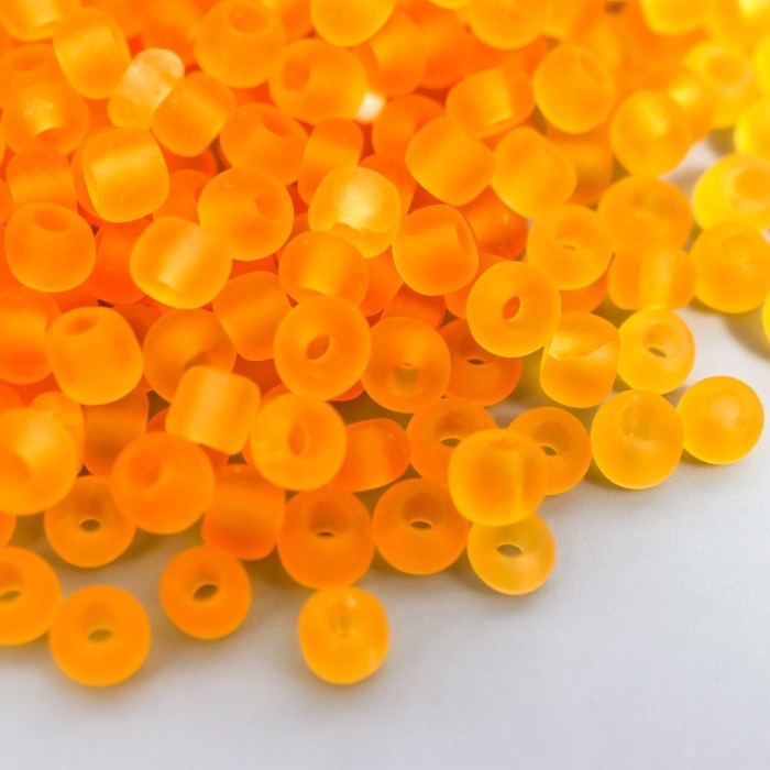 Бисер стекло 6/0  Бисер стекло 6/0 "Матовый полупрозрачный. Шафран" 30 гр