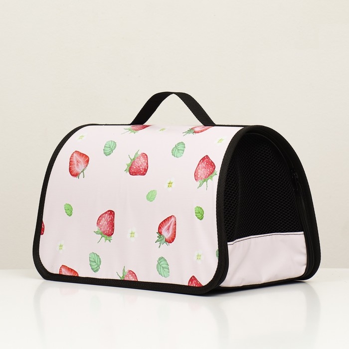 Сумка - переноска для животных  Сумка - переноска для животных "Клубничка", каркасная, 45 х 25 х 30 см