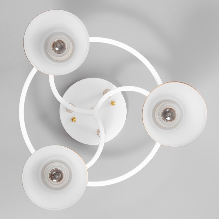 Люстра Люстра "Роуз" 3х40Вт Е27 Белый, золото 42х42х23см