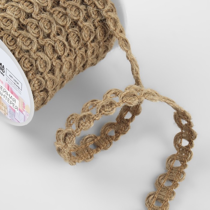 Тесьма декоративная холщовая «Вензеля», 12 мм, 10 ± 0,5 м, цвет бежевый Тесьма декоративная холщовая «Вензеля», 12 мм, 10 ± 0,5 м, цвет бежевый